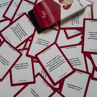 LET'S FUCKING DATE CARD GAME