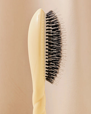 N.02 Large The Care & Detangling Hairbrush IVORY CAIR