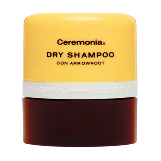 Oil-Absorbing Dry Shampoo Pouf