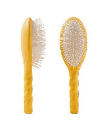N.07 Large The Stimulating & Detangling HairBrush SAFFRON YELLOW